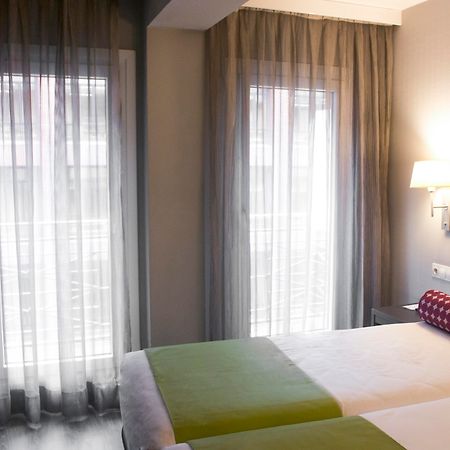 Mercure Madrid Centro Εξωτερικό φωτογραφία